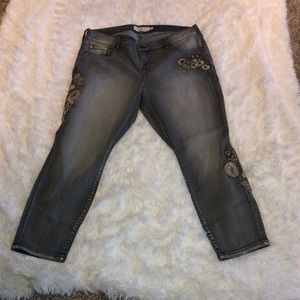 Torrid Soft Gray Pants w/Detail